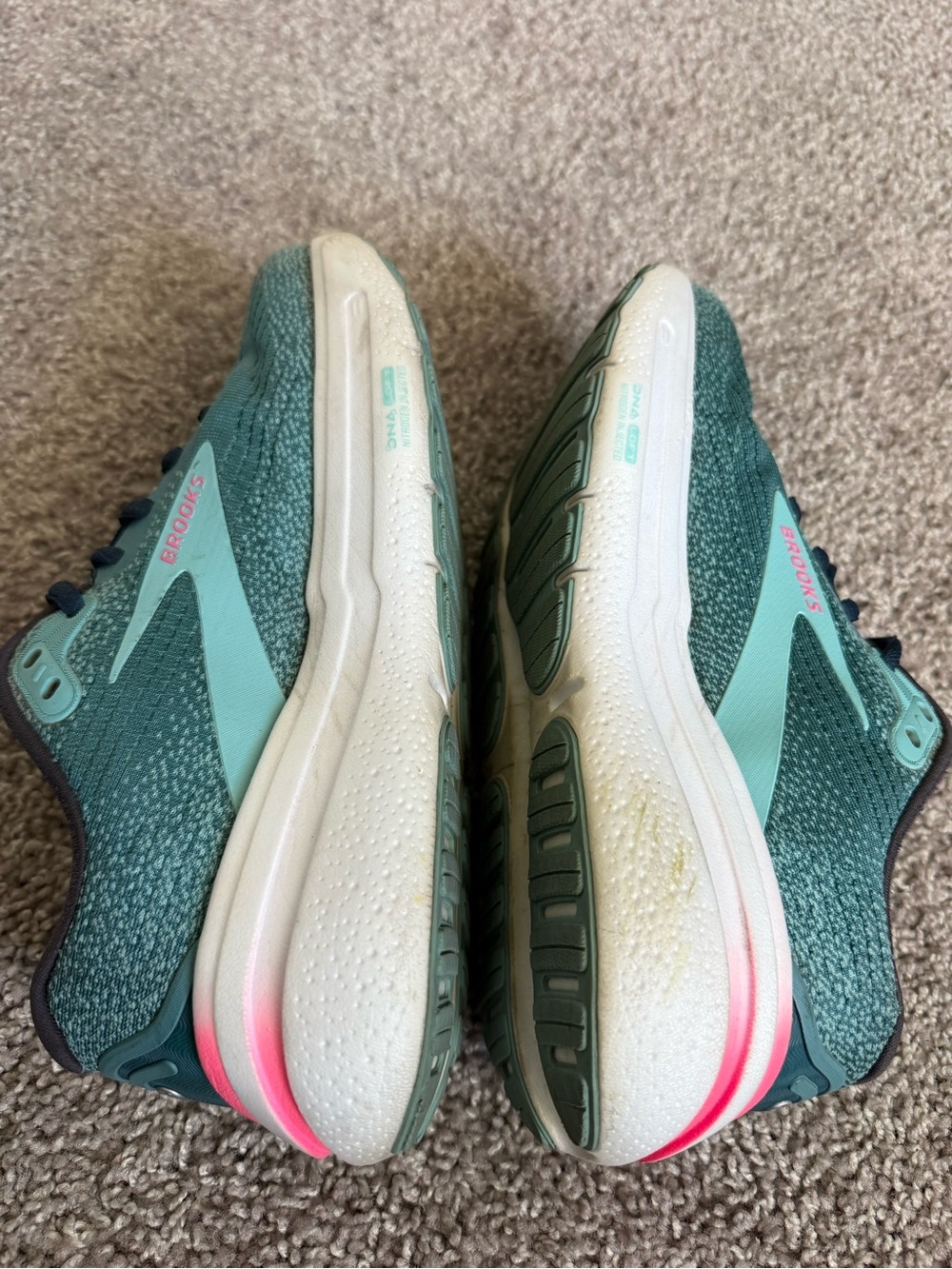 Brooks Women's Teal and Pink Athletic Running Shoes - Picture 13 of 16